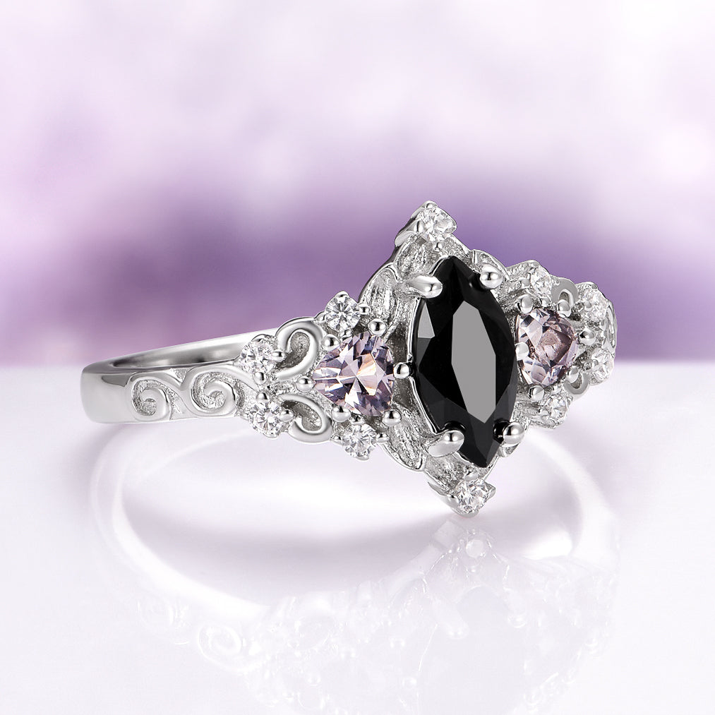 Elain Black Onyx Couples Ring Set